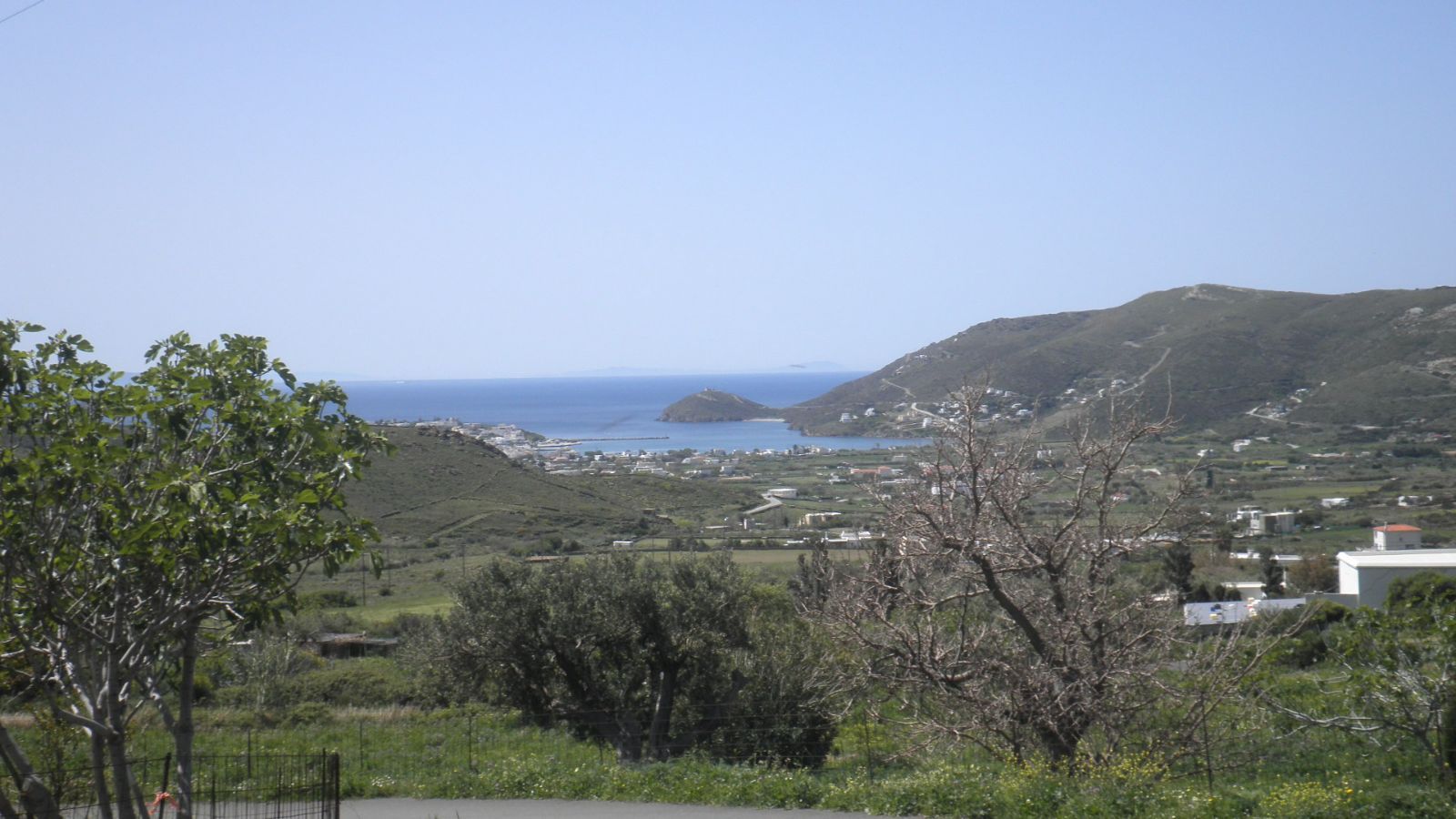 Οικόπεδο 2700τ.μ.