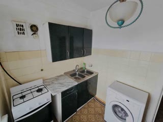 Продається 1-кімнатна квартира з панорамним видом на Дніпро та Києво-Печерську лавру, Русанівка, м. Лівобережна 5хв