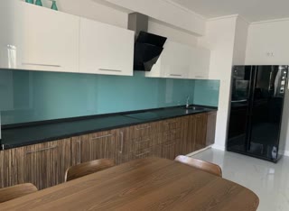 Продаж 3-кімнатної квартири біля метро Позняки  та Осокорки