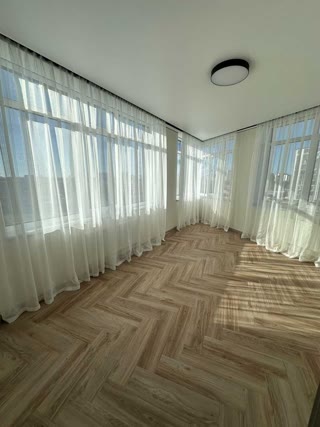 Продам 2к квартиру з ремонтом ЖК Терракота метро Вирлиця