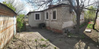 Продаю будинок з усіма зручностями