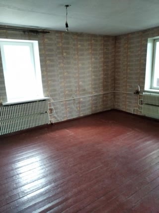 Продам квартиру в Краснограді