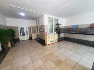 Продаж 3-кімнатної квартири, Гната Хоткевича, метро Чернігівська