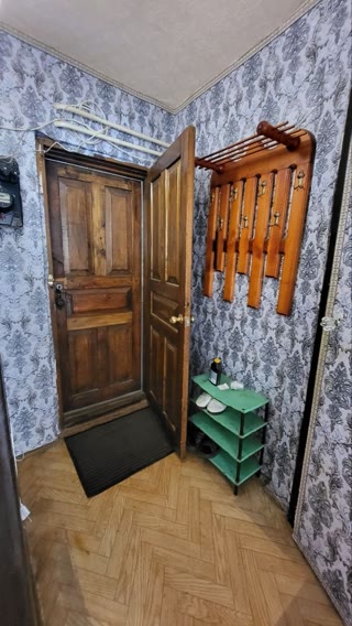Продам 1 кімнатну квартиру на Нових Будинках