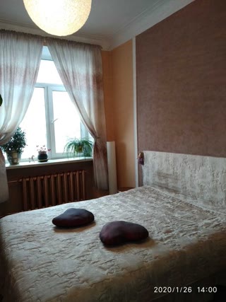 Продам 3 (4)-х комнатную  квартиру