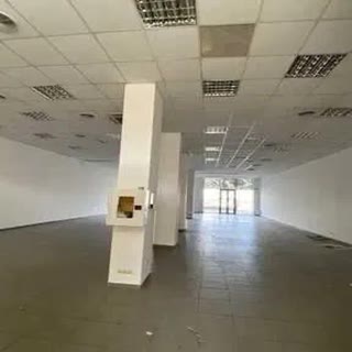 Оренда фасадного приміщення 296 м2 на Почайній