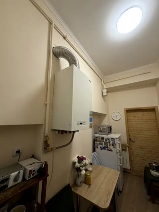 Продаж 2-кімнатної квартири в центрі Льова на вул. Шептицьких