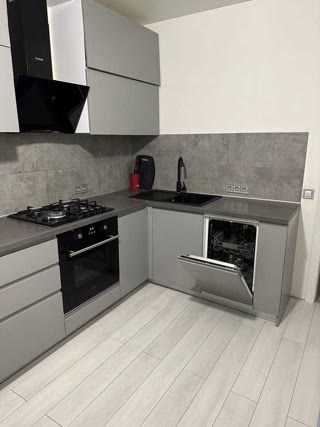 Продам 1к. квартиру ЖК Лазурний Центральний Ринок