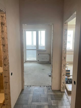 For Sale 1-room Apartment in Mira 3 Residential Complex, KhTZ