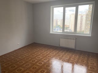 Продаж 3- кімнатної квартири біля ТРЦ River Mall