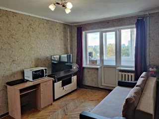 Продам квартиру на Танкопії Нові Дома