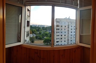 Продам 2-х к квартиру на Рогани