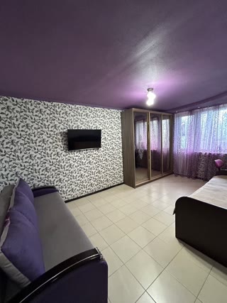 Продам 1к квартиру метро Індустріальна