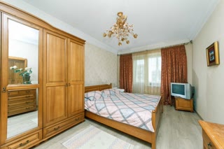 Sale of a 2-room apartment with euro renovation in the center of Kyiv