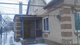 продам 2х этажний будинок з меблями