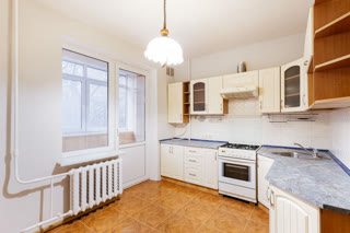 Продам 3к квартиру Василя Тютюнника вул. (Анрі Барбюса)