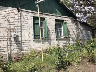 Продається будинок в м. Песочин
