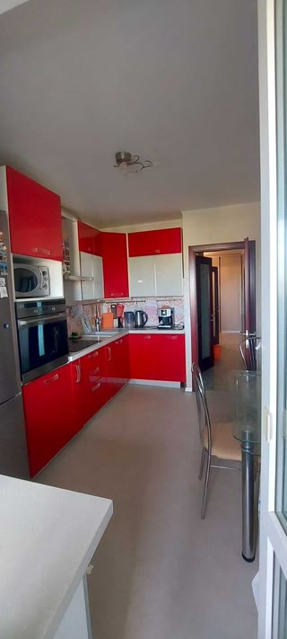 Продаж 2-кімнатної квартири біля метро Деміївська