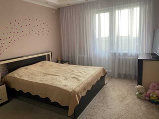 Продається 3-кімнатна квартира, Позняки, Осокорки, Дарницький район