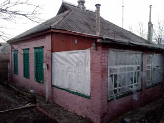 Будинок житловий, без ванної та санвузла!