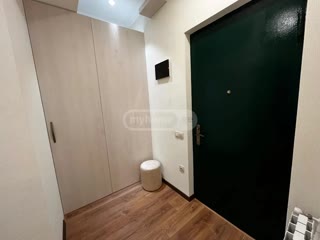 ქირავდება 2 ოთახიანი ბინა საბურთალოზე