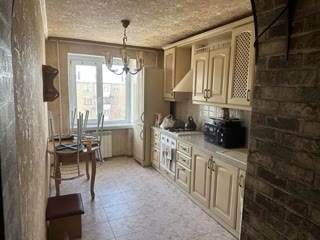 Продам 3-кімнатну квартиру вулиця Автозаводська