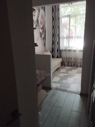 Срочно Продам квартиру, Центральний Ринок