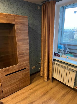 продам 2к квартиру пр.Гагарина  ( Таврия -В)