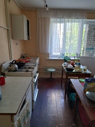 Продам 3х комнатную гостинку Салтовка