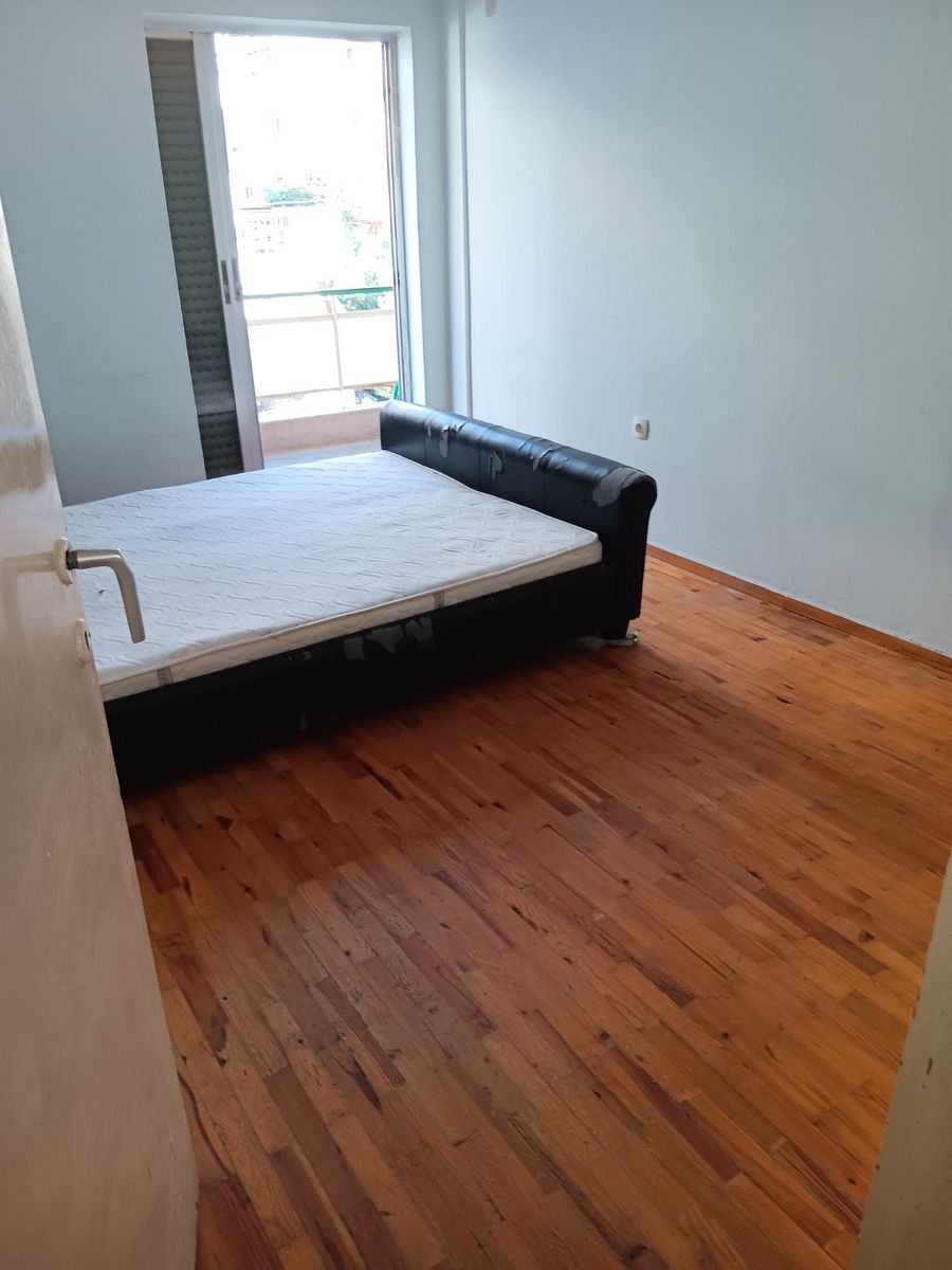 Квартира 75 м²
