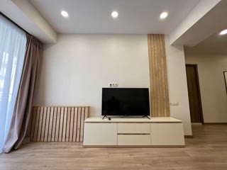 იყიდება 2 ოთახიანი ბინა  ვაკე -საბურთლოზე