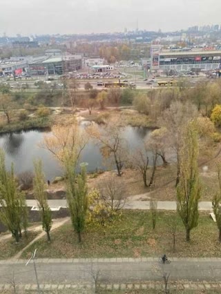 Продаж 2-х кімнатної квартири метро Почайна