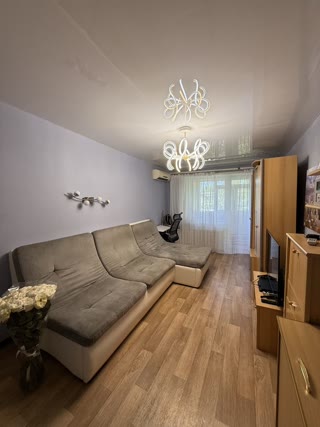 For Sale 3-Room Apartment in Novy Budynky
