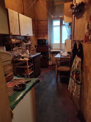 Продам 4к квартиру Металист, Спортивна