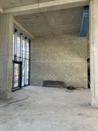 Universal commercial space for rent in Saburtalo