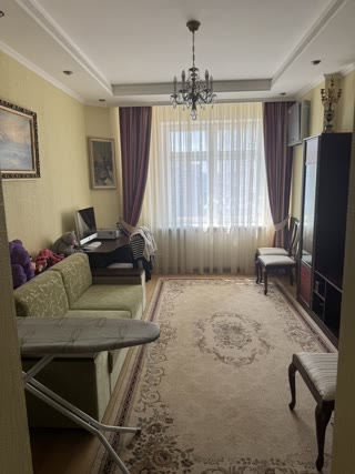 Продається 3-кімнатна квартира 125 кв.м, Оболонський район