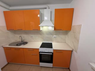 Продаж 1-кімнатної квартири в ЖК біля метро Позняки та Харківська