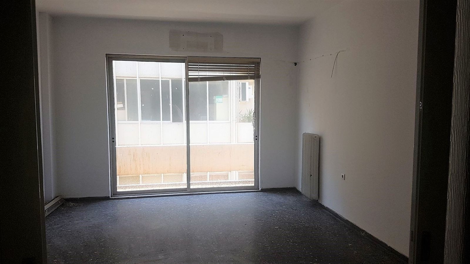 600 m² Office