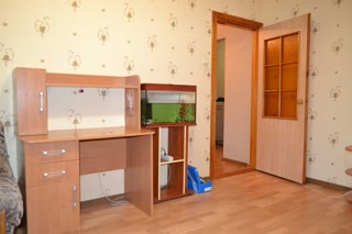 Продаж 1-кімнатної квартири на Троєщені
