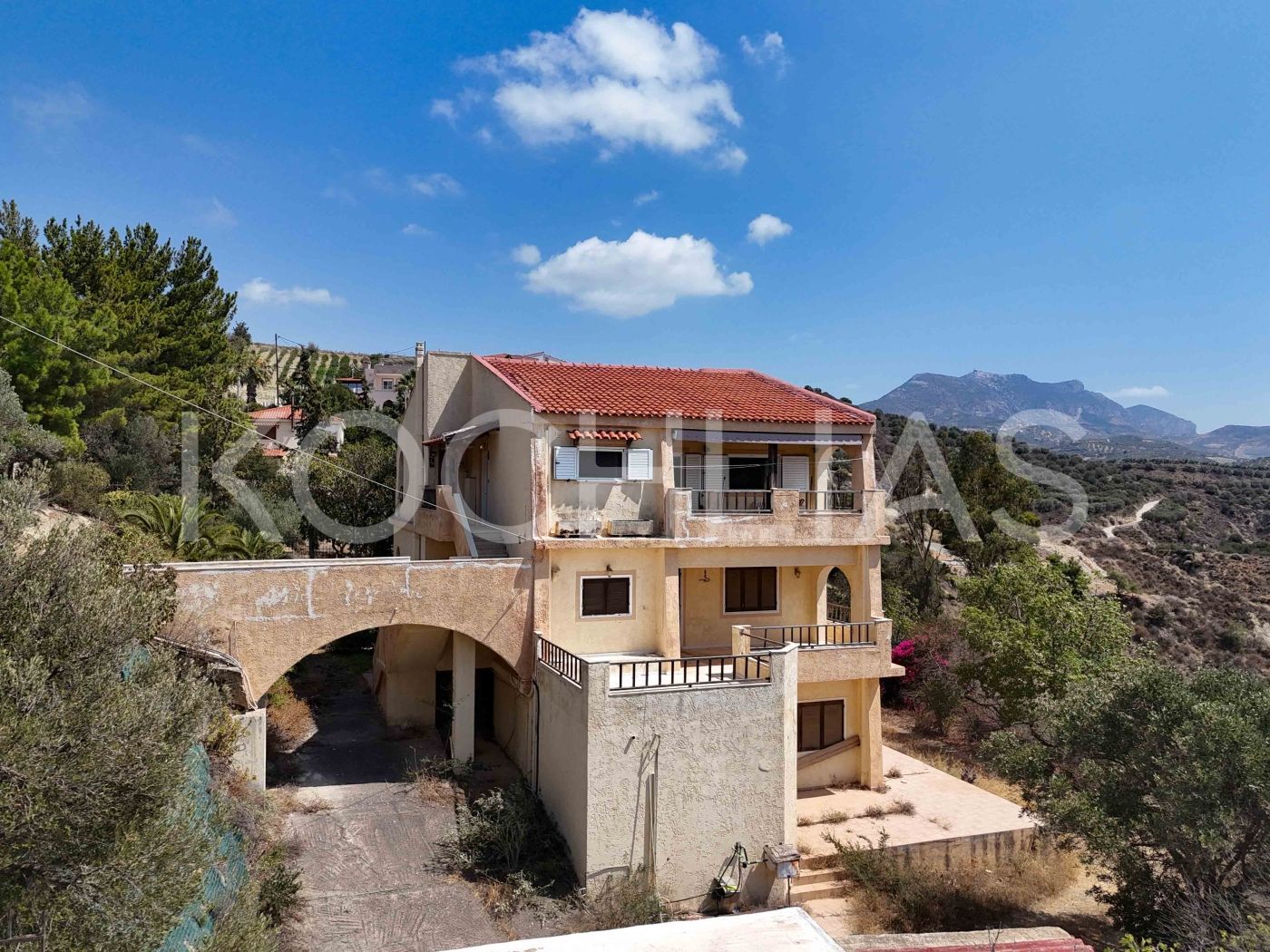 Κτίριο 322 τ.μ.