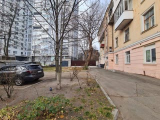 Продажа помещения 166 м2, 1 этаж, ул. Мельникова, Лукьяновка