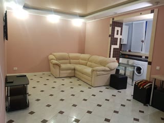 Продам 1-кімнатну квартиру в ЖК Роганський вул. Роганська