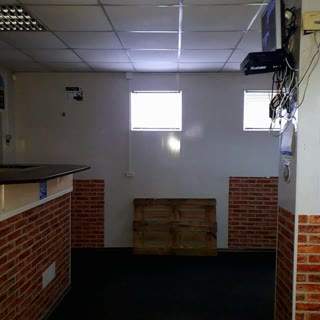 Терміново продаю магазин на земельній ділянці 2 сотки