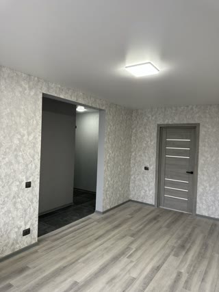 Продам 2х к квартиру Комунальний ринок, Нові Дома