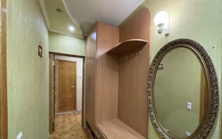 Продам 2-х кімнатну квартиру на Нових Домах