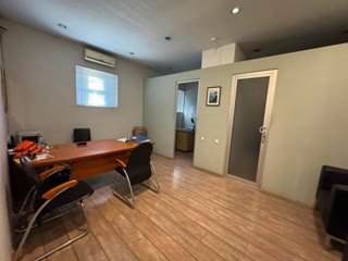Commercial space for rent in Chugureti
