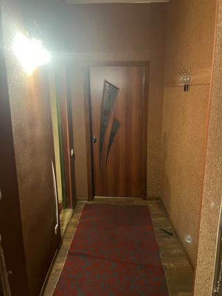 Продам 3-х кімнатну квартиру в с.Ватутіне