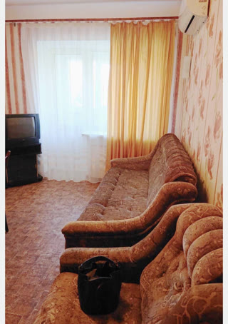 Продам 2к квартира, біля м. Армійська, вул. Бригади Хартія