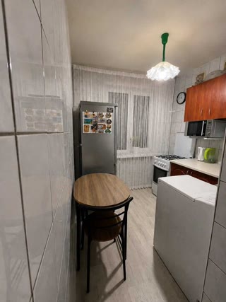 Продам 2к квартиру Салтовка, 607мкр-н