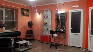 здам в аренду робоче місце перукаря в салоні краси
